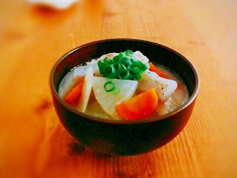 【腸活におすすめ】出汁要らず!塩麹粕汁